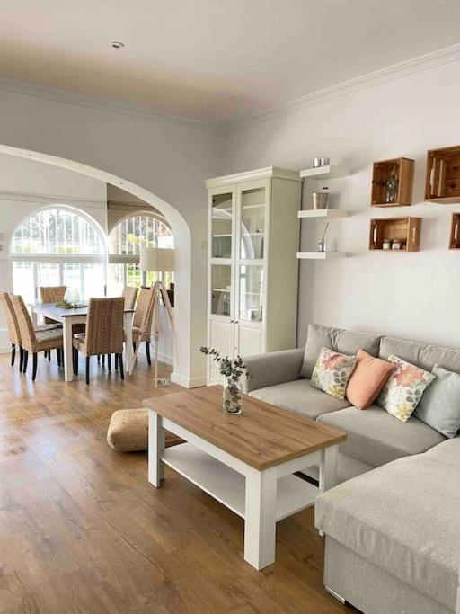 ל'אלפאס דל פי Bungalow Para 6 Pax A 7 Minutos De Playa Albir מראה חיצוני תמונה